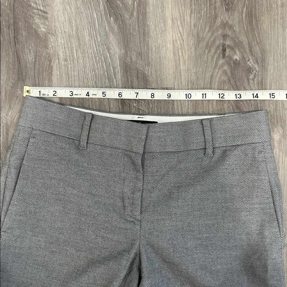 Ann Taylor Women’s Petite Classic Gray Dress Pants 2P EUC - Picture 2 of 9